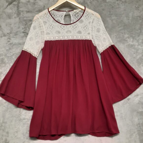 Umgee Dresses & Skirts - Umgee Dress Womens Size S Red Long Ruffle Sleeve Ivory Sheer Floral Lace